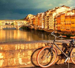 "Pedala, Firenze ti premia": dal 1° settembre più punti e fino a 30 euro di bonus mensili